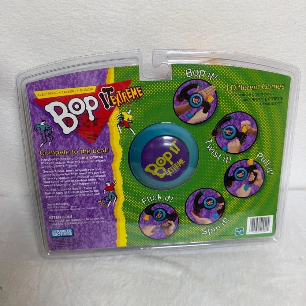 New in Box Vintage Bop It Extreme Handheld Electronic Game Original Toy 1999
